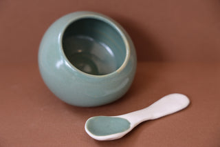 Salt cellar