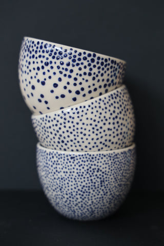 Coffee bowl or hug mug, dotted