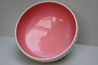 Carved serving bowl in pink