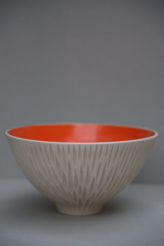 Carved deep serving bowl in cantaloupe