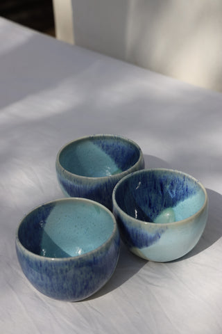 Coffee bowl or hug mug