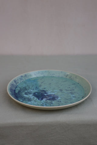 Large serving plate