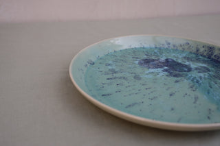 Large serving plate