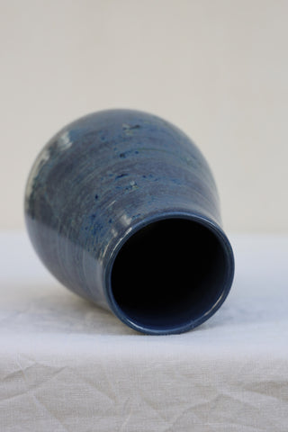 Bulb vase