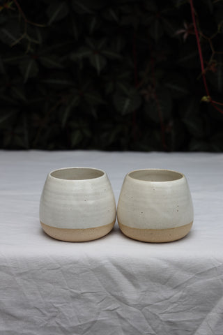 Pair of standard tea cups or coffee mugs with handle in arctic