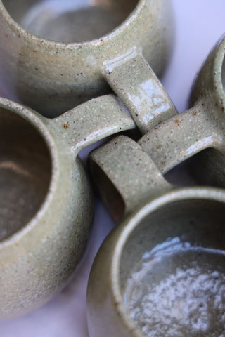 Pair of petite tea cups or coffee mugs with handle