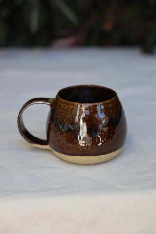 Petite mug in burnt toffee (second)