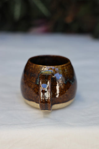 Petite mug in burnt toffee (second)