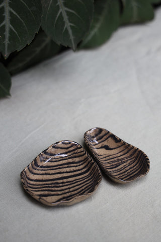 Salt dishes (sets of two or three)