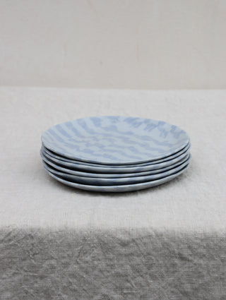Set of six lilac plates with mix matching napkin rings