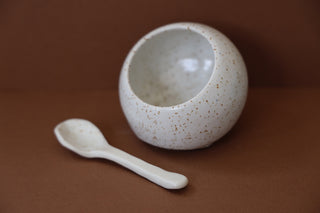 Salt cellar