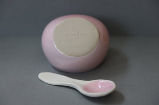 Salt cellar