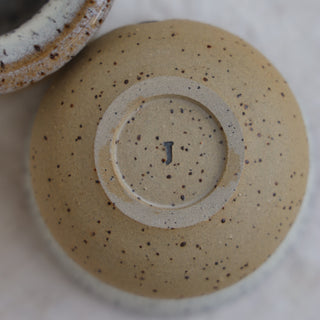 Anti-spill travel cup