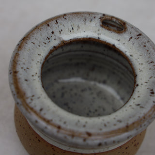 Anti-spill travel cup (second)