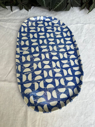 Blue and white marbled nerikomi platter and plates