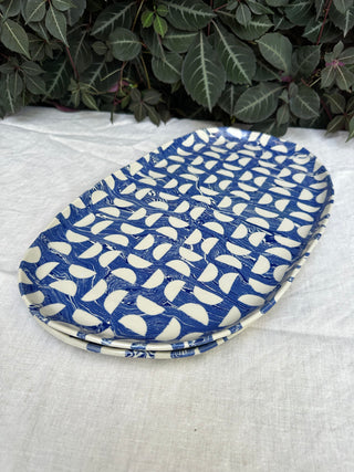 Blue and white marbled nerikomi platter and plates