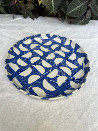 Blue and white marbled nerikomi platter and plates